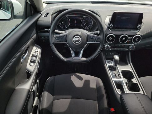 Used 2024 Nissan Sentra SV FWD image 20