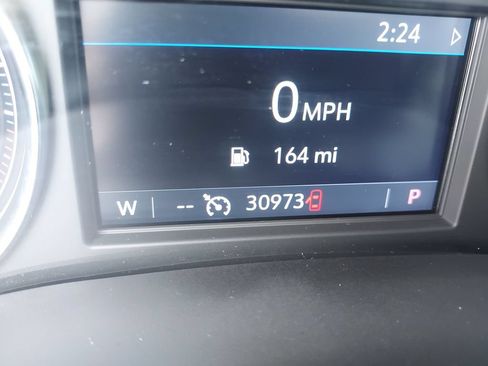 Used 2024 Buick Enclave Essence w/ Experience Buick Package FWD image 19