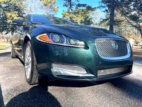 Used 2014 Jaguar XF 3.0 image 11