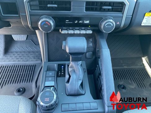 New 2026 Toyota 4Runner SR5 AWD/4WD image 33
