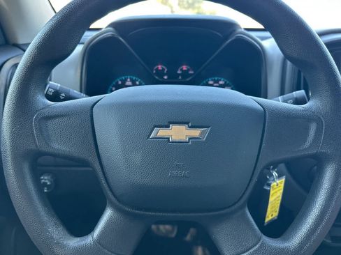 Used 2020 Chevrolet Colorado W/T RWD image 22
