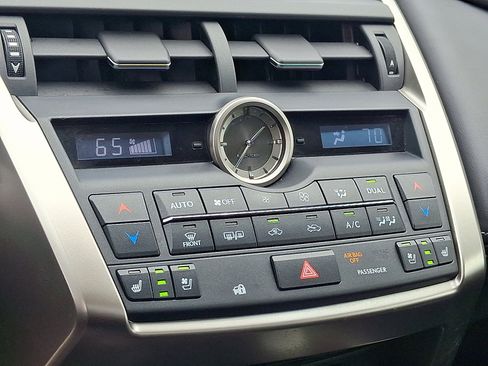 Used 2017 Lexus NX 200t AWD w/ Luxury Package image 16