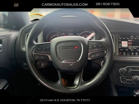 Used 2023 Dodge Charger SXT RWD image 9