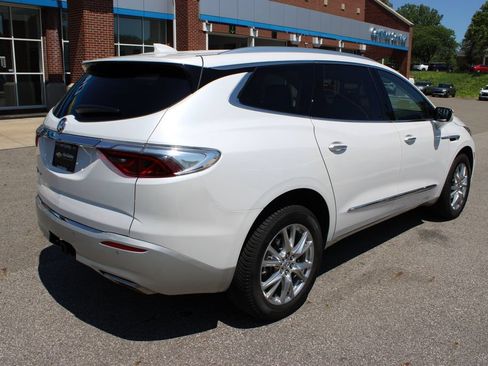 Certified 2023 Buick Enclave Essence w/ Experience Buick Package AWD/4WD image 31