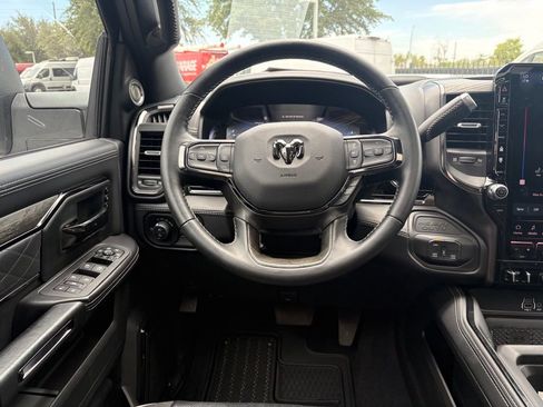 Used 2026 RAM 2500 Limited AWD/4WD image 7