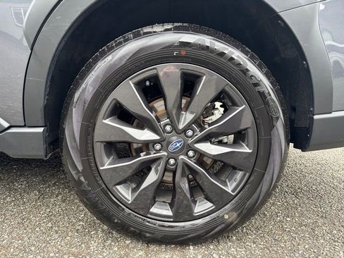 Certified 2025 Subaru Outback Onyx Edition AWD/4WD image 28