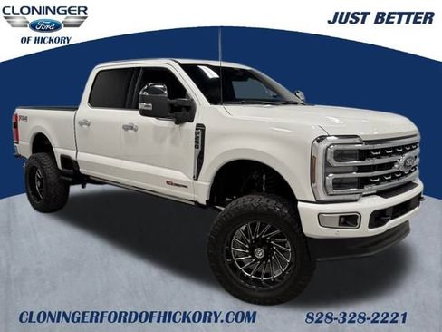 Used 2024 Ford F250 Platinum image 1