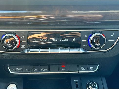 Used 2019 Audi Q5 2.0T Premium Plus w/ Premium Plus Package image 17