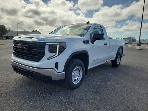 New 2026 GMC Sierra 1500 Pro image 2