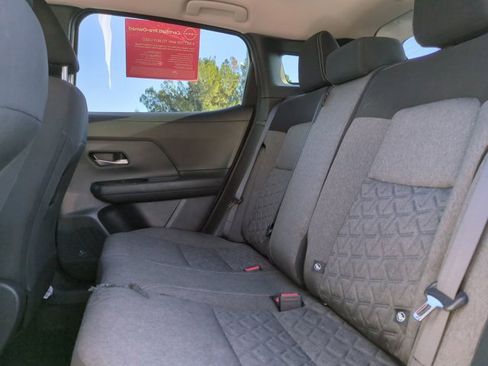 Used 2025 Nissan Kicks SV image 14