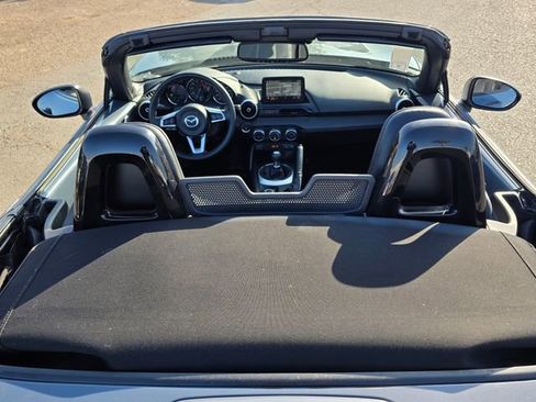 Used 2021 MAZDA MX-5 Miata Grand Touring image 13