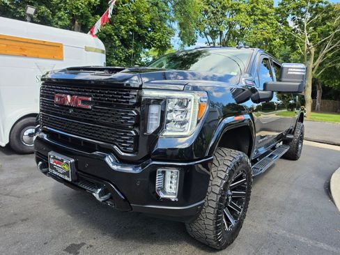 Used 2022 GMC Sierra 2500 Denali AWD/4WD image 1