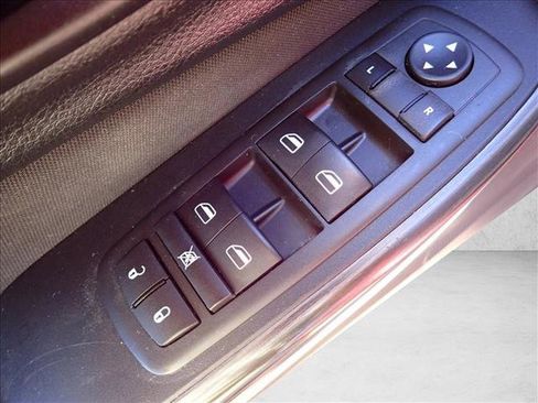 Used 2015 Jeep Cherokee Sport AWD/4WD image 12