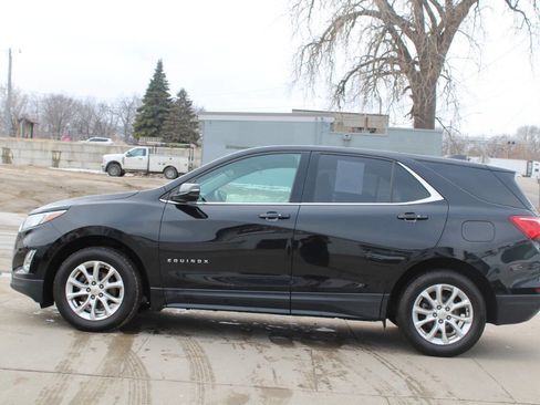 Used 2018 Chevrolet Equinox LT image 5