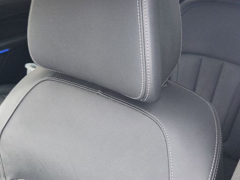 Used 2022 BMW X7 M50i w/ Executive Package image 18