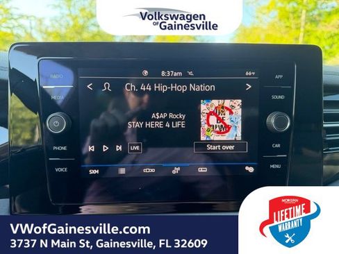 Used 2025 Volkswagen Jetta SE image 23