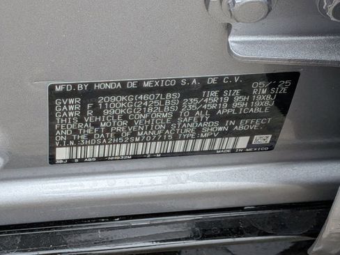 Certified 2025 Acura ADX A-Spec image 17