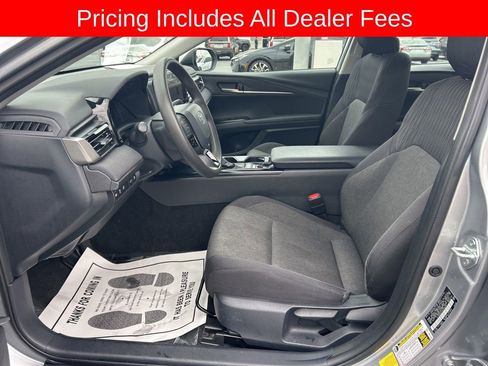 Used 2025 Toyota Camry LE FWD image 2