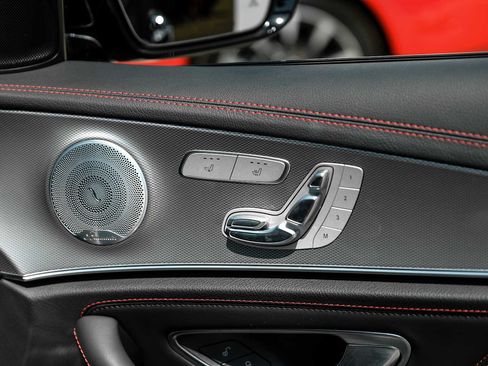 Used 2019 Mercedes-Benz E 53 AMG 4MATIC Sedan image 43
