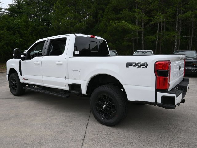 Used 2025 Ford F350 Lariat w/ Lariat Ultimate Package AWD/4WD image 9