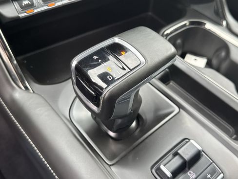 Used 2024 GMC Sierra 1500 AT4X image 15