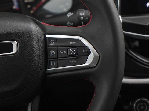Used 2022 Jeep Compass Trailhawk w/ Sun and Sound Group AWD/4WD image 18