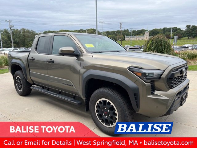 Used 2024 Toyota Tacoma TRD Off-Road w/ TRD Off Road Premium Package AWD/4WD image 1