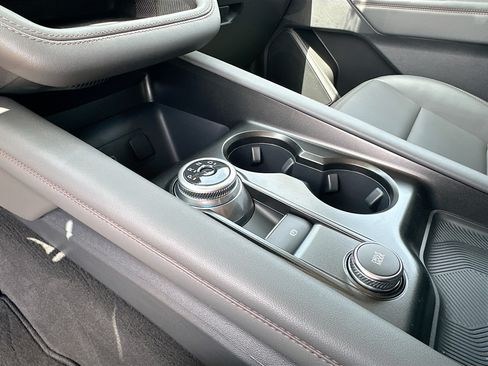 New 2026 Ford Explorer Active w/ Active Comfort Package RWD image 12
