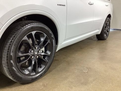 Used 2023 Dodge Durango R/T AWD/4WD image 2
