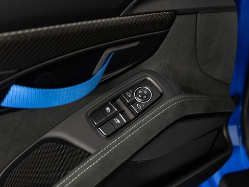 Certified 2025 Porsche 718 Boxster Spyder RS image 42