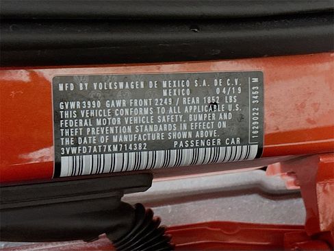 Certified 2019 Volkswagen Beetle 2.0T S image 27