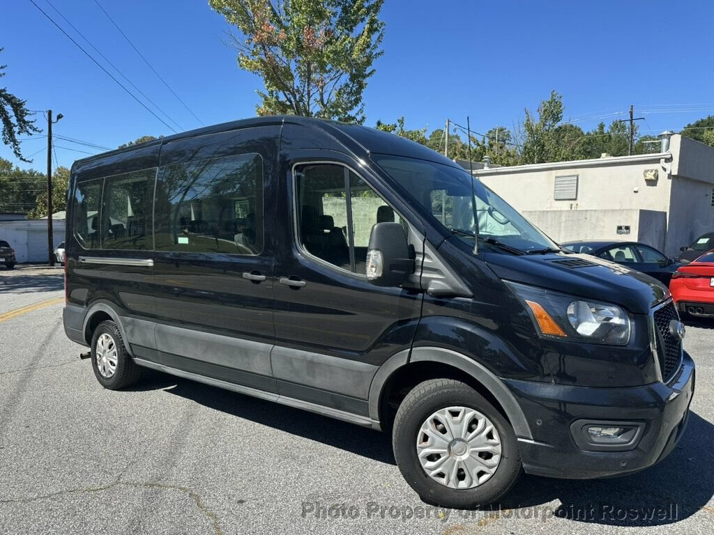Used 2023 Ford Transit 350 XLT RWD image 4