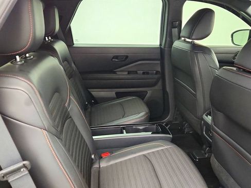 Used 2024 Nissan Pathfinder Rock Creek AWD/4WD image 23