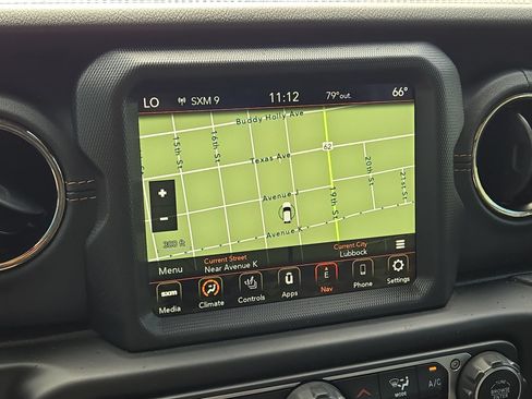Used 2022 Jeep Gladiator Overland AWD/4WD image 19