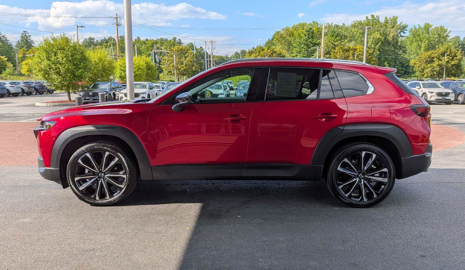 Certified 2025 MAZDA CX-50 AWD 2.5 S w/ Premium Plus Pkg image 5