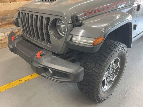 Used 2021 Jeep Gladiator Mojave AWD/4WD image 3