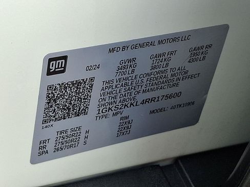 Used 2024 GMC Yukon XL Denali Ultimate AWD/4WD image 28