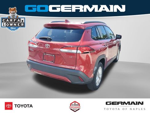 Used 2022 Toyota Corolla Cross LE FWD image 9