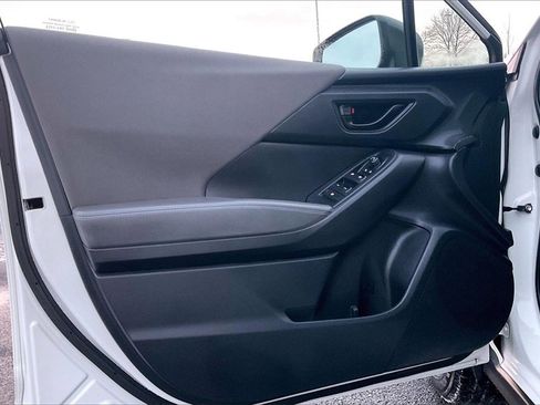 Used 2024 Subaru Crosstrek 2.0i Premium image 22