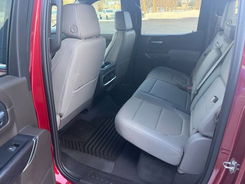 Used 2022 Chevrolet Silverado 1500 LTZ w/ Z71 Off-Road Package image 22