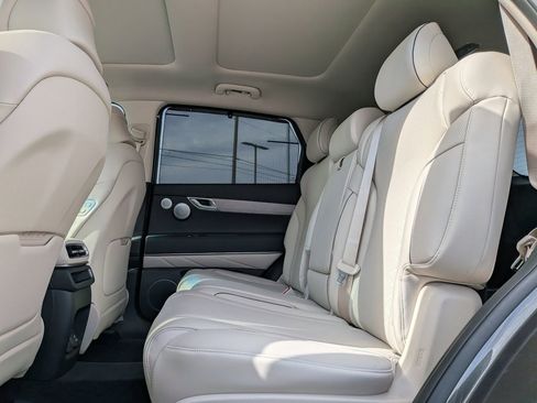 New 2026 Genesis GV80 2.5T Advanced image 28