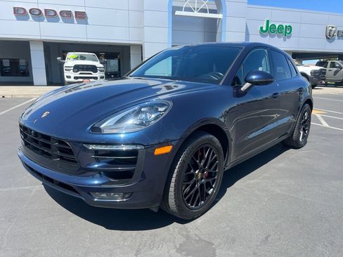 Used 2018 Porsche Macan GTS AWD/4WD image 4