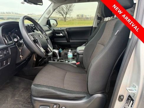 Used 2021 Toyota 4Runner TRD Off-Road image 15