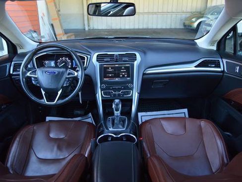 Used 2016 Ford Fusion SE w/ Equipment Group 202A image 46