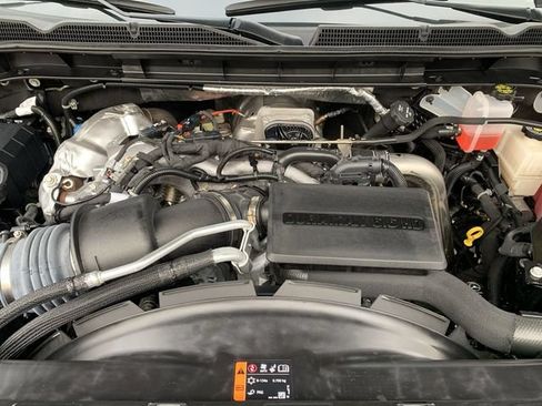 Used 2024 GMC Sierra 2500 AT4 w/ AT4 Premium Plus Package AWD/4WD image 36