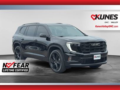 Used 2025 GMC Acadia Elevation w/ Elevation Premium Package