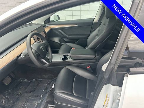 Used 2023 Tesla Model 3 Standard Range RWD image 11