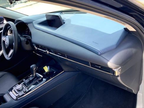 Used 2021 MAZDA CX-30 FWD 2.5 S w/ Preferred Package image 19