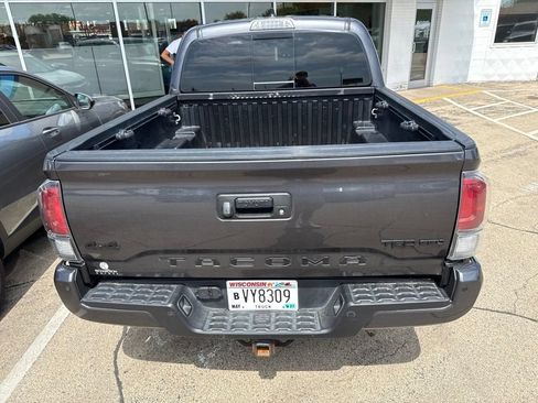 Used 2021 Toyota Tacoma TRD Pro AWD/4WD image 4