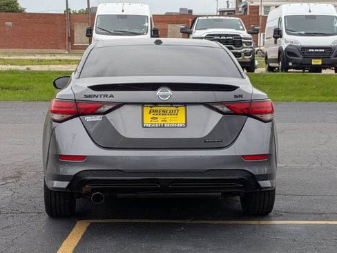 Used 2023 Nissan Sentra SR w/ Midnight Edition Package FWD image 6